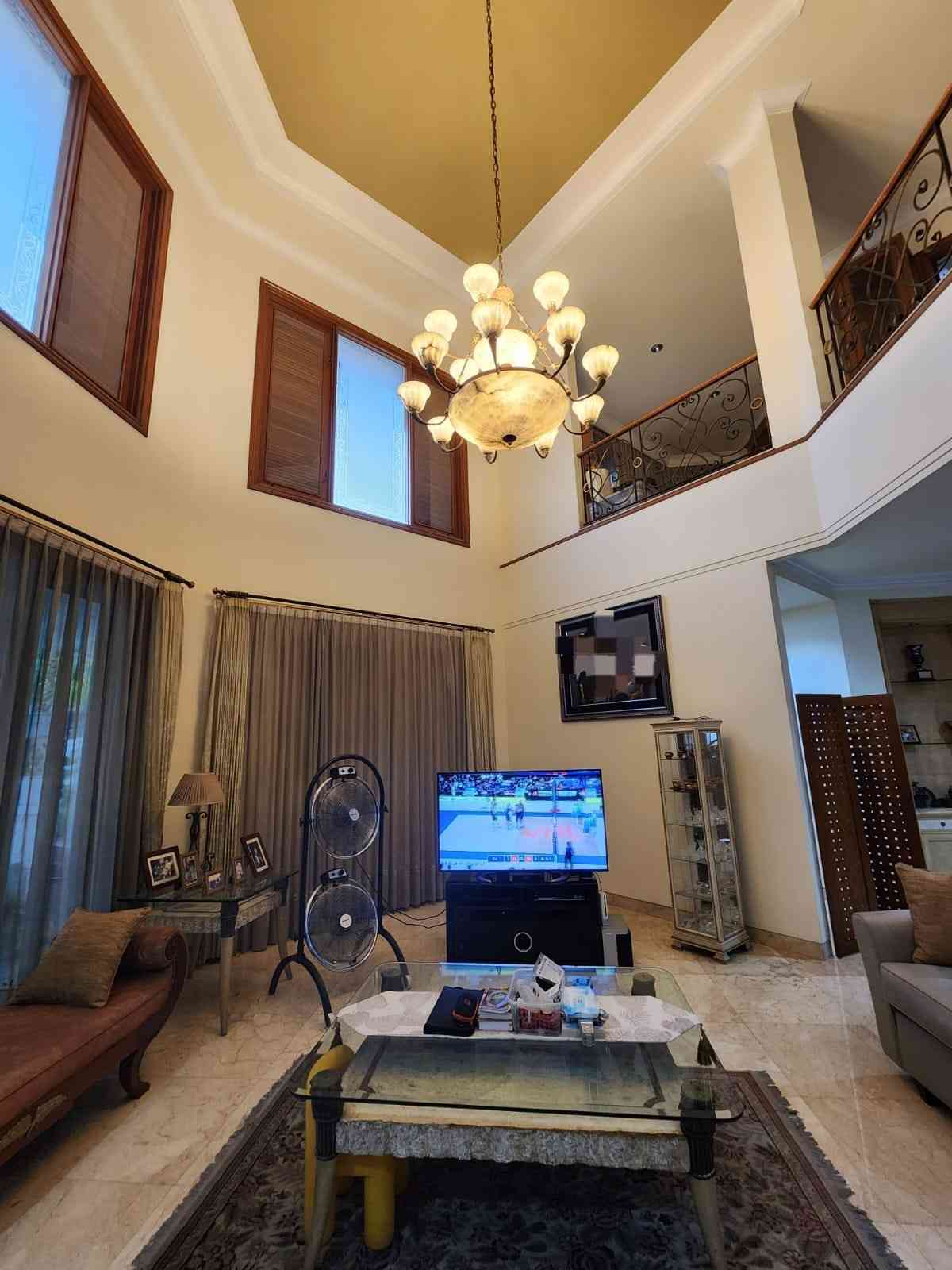 Read more about the article Rumah Mewah dijual di Pondok Indah Jakarta Selatan Full Furnished